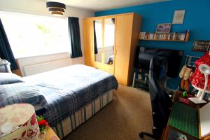 Bedroom- click for photo gallery